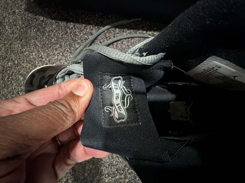 Jordan 6 Rings 'Light Graphite' Sneakers - Picture 3 of 7